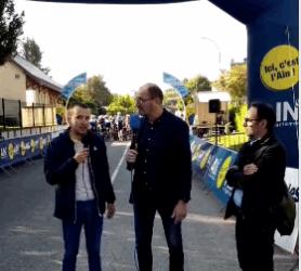 L’Aindinoise : Au micro de Jean-Christophe, Ludovic Poignant, commissaire de la course cycliste