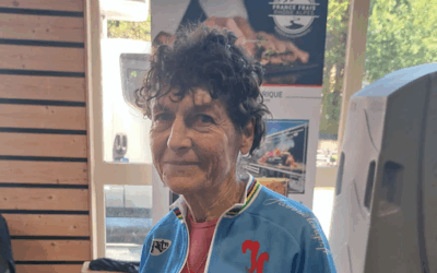 L’Aindinoise : À 66 ans, la célèbre championne Jeannie Longo grimpe une nouvelle fois le géant du Bugey !