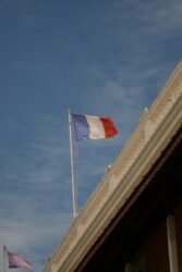 « Lecornu II » : ce que change le nouveau gouvernement, les postes clés, les équilibres — et les premières lignes de fracture